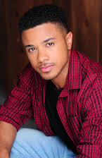 Andre Jamal Kinney como Jimmy Hackett