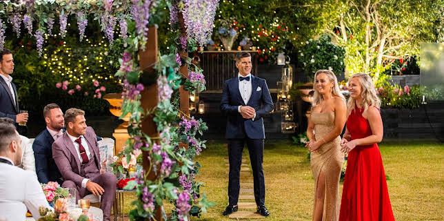 03:15: Ungkarskvinnen Australia (S6 E1) (S6) | FEM | 2/8 2026