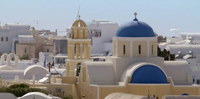 04:05: Strände Europas: Santorin | 3SAT | 11/14 2025