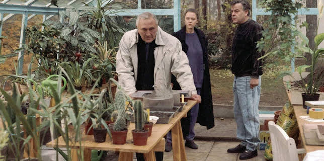 22:10: Polizeiruf 110: Das Treibhaus | MDR Fernsehen | 11/17 2025