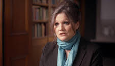 The Suitcase Murders (S1 E1)