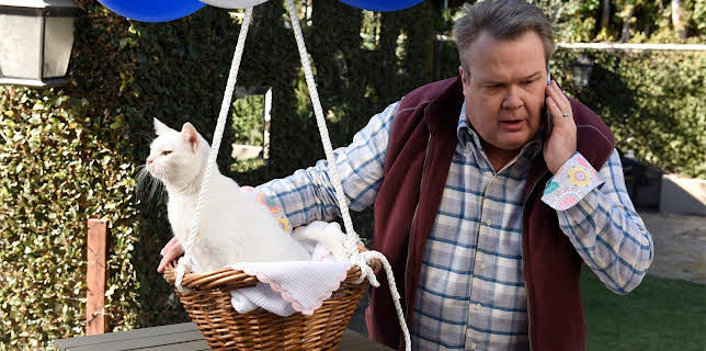 2:30 PM: Modern Family | E4 | 3/10 2026