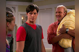 Good Luck Charlie Season 1: Study Date