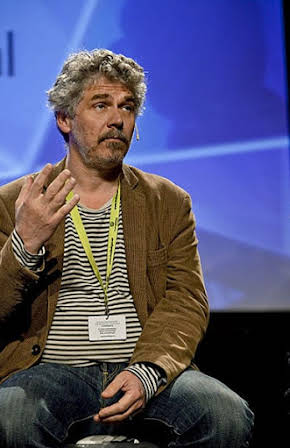 Daniel Alfredson as Director