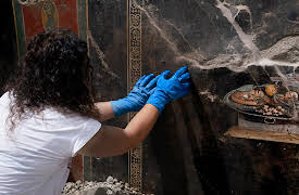 Pompeii: The New Dig, Season 1: The Bodies