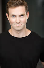 Harrison MacDonald como Shaftner