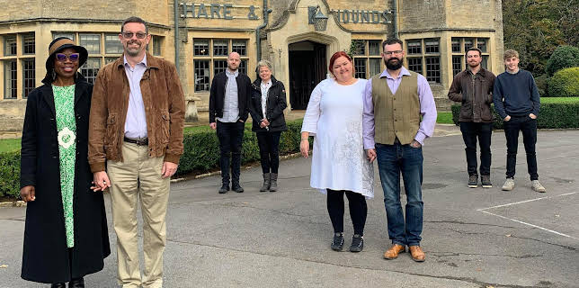 8:30 PM: Four in a Bed | More 4 | 11/22 2025