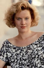 Penelope Ann Miller como 