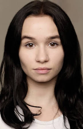 Indianna Ryan as 