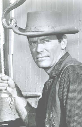 Charles Bateman as Club Member in Steam Room