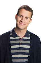 Daniel Tosh como 