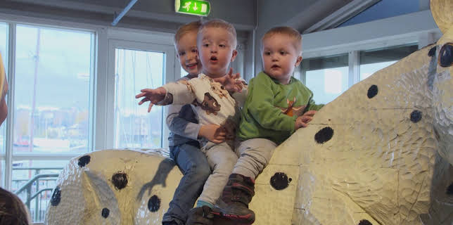 07:25: Unga Mammor (S3 E15) (S3) | TV3 | 1/11 2026