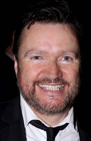 Ian Puleston-Davies as 