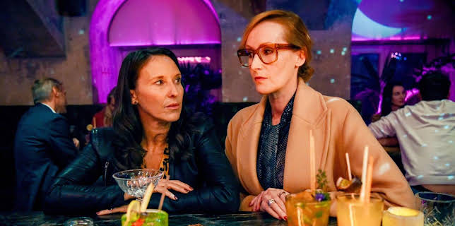 02:30: Vorstadtweiber (S05/E07) | One | 11/21 2025