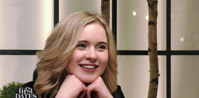 18:00: First Dates - Ein Tisch für zwei | VOX | 12/12 2025