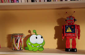 Cut the Rope - Om Nom Stories: Robo Friend