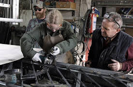 Maine Cabin Masters: Building Italy, Season 1: Building Italy: Exteriors and The Final Reveal