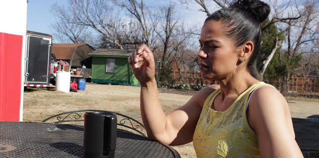 23:20: Skin Tight (S3 E10) (S3) | TLC | 11/22 2025