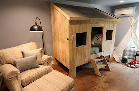 Fixer to Fabulous, Season 1: From Nightmare Cabin to Family