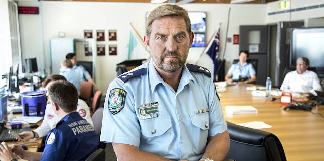 10:00 PM: Sydney Harbour (S1 E1) (S1) | Discovery Turbo | 11/27 2025