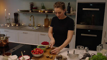 06:00: Idas Fristelser (S3 E6) (S3) | TV8 | 6/1 2026