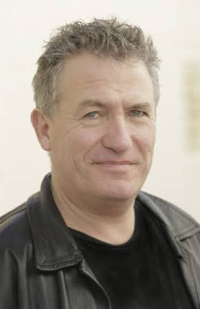 Richard Piper as 