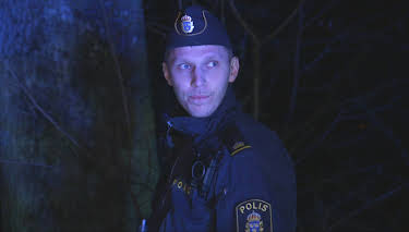 02:05: Södertäljepolisen (S3 E6) (S3) | Kanal 9 | 5/18 2026