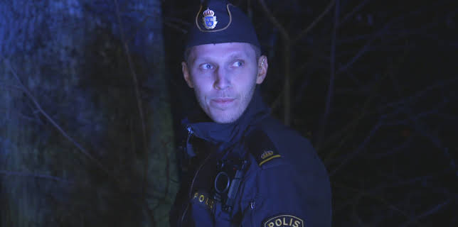 04:20: Södertäljepolisen (S3 E6) (S3) | Kanal 9 | 11/26 2025