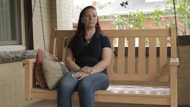 13:00: Evil Lives Here: Shadows Of Death (S1 E8) (S1) | Investigation Discovery | 4/25 2026