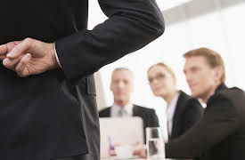 Money and Banking: What Everyone Should Know: Asymmetric Information