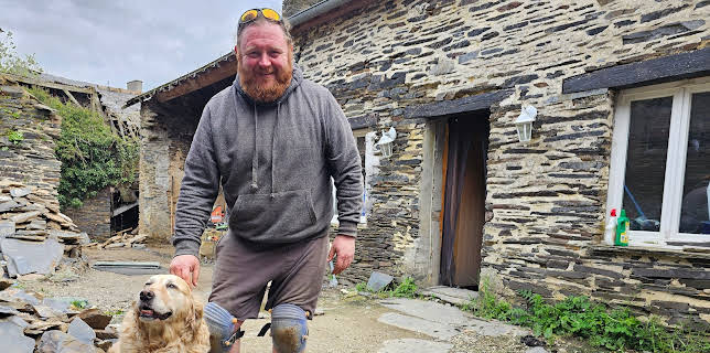 4:00 PM: Help! We Bought a Village | Channel 4 | 11/11 2025