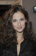 Mélanie Bernier som 