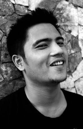 Jess Mendoza as 
