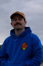 Cameron Banfield como 