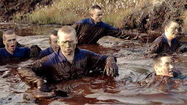 13:10: Klar til strid: Helvetesuka | NRK 2 | 4/25 2026