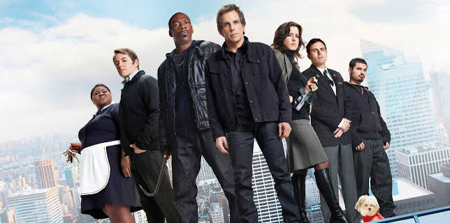 17:55: HOME CINEMA: 'UN GOLPE DE ALTURA' | Cuatro | 12/28 2025