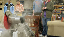 The Big Bang Theory (S2 E12)