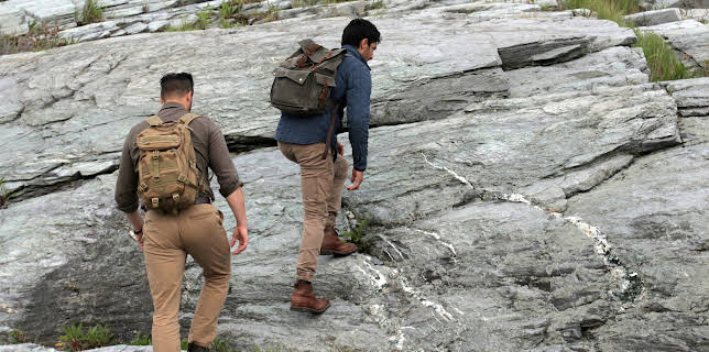 01:10: Unexplained & Unexplored (S1 E3) (S1) | Discovery Science | 11/30 2025