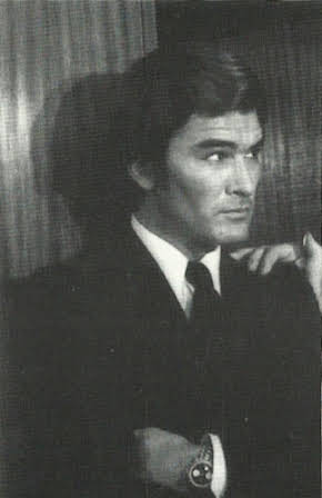 Daniel Martín as 