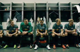 Dogs of Berlin: Offside