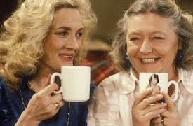 Keeping Up Appearances Season 1: The New Vicar