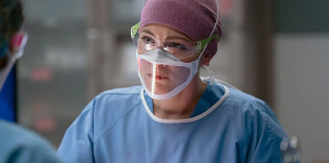 2:05 AM: New Amsterdam (S5 E7) (S5) | 5 Select | 12/26 2025