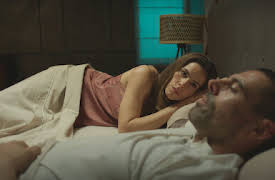 Miss Adrenaline: A Tale of Twins: Avsnitt 61