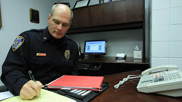 04:55: Nightmare Next Door (S2 E12) (S2) | Kanal 11 | 4/11 2026