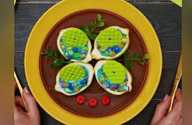 Frankenfood: ASMR Snack From Lego Parts And Slime Sauce