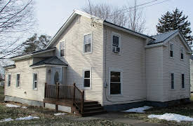 House Hunters: Volume 7, Season 162: Adulting in Ithaca