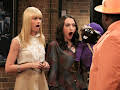 2 Broke Girls