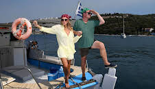 Amanda & Alan's Greek Job (S1 E8)