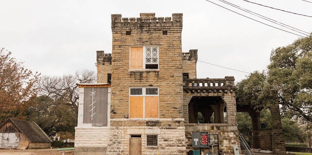 03:35: Fixer Upper: The Castle | Sixx | 12/26 2025