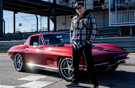 Custom Carolina, Season 1: '67 Vette Hits the Track